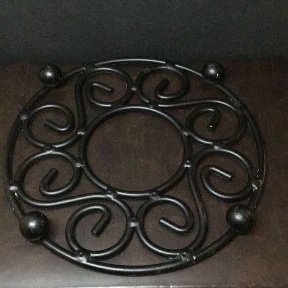 Trivet scroll collection by home basics - Picture 3 of 3